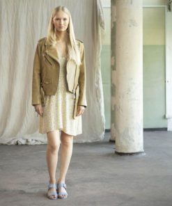 Alangowen.shope4cdfb6849 1